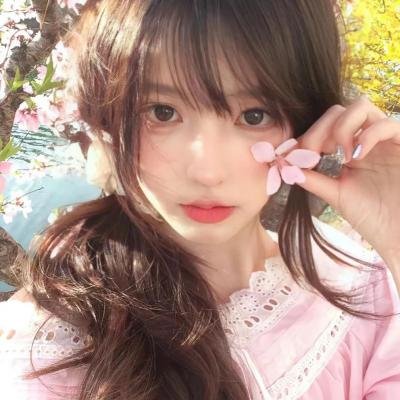 蒙娜丽莎与血月